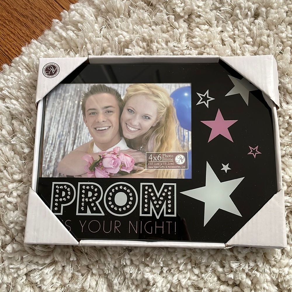 Prom picture frame